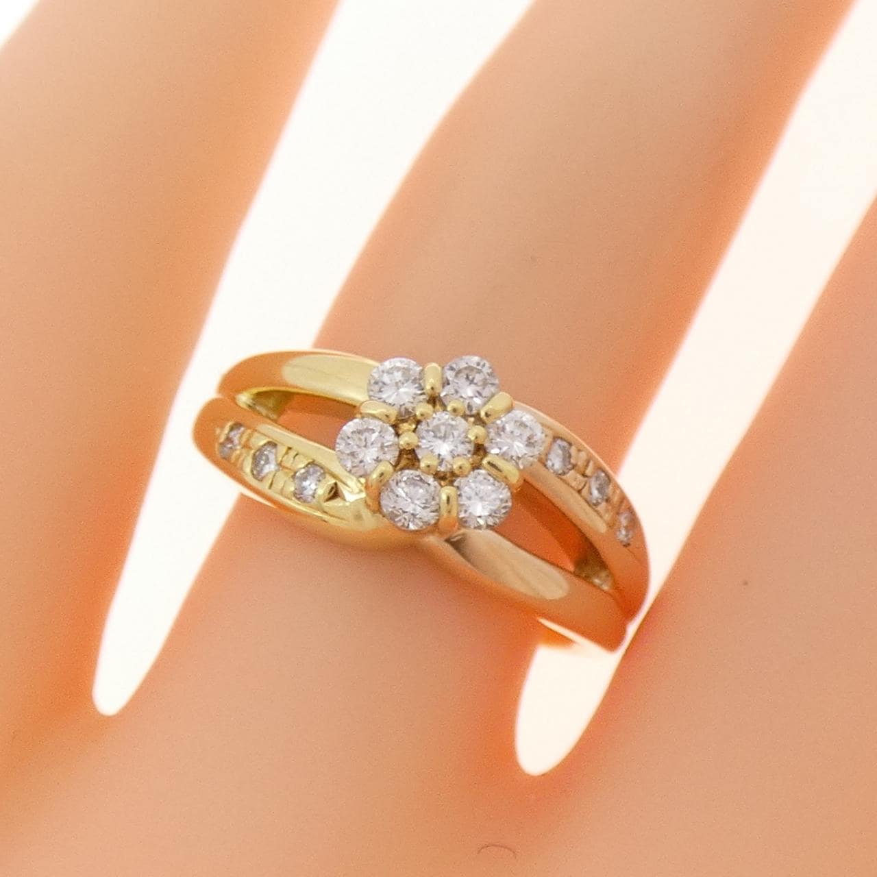 K18YG/K18PG フラワー ダイヤモンド リング 0.34CT