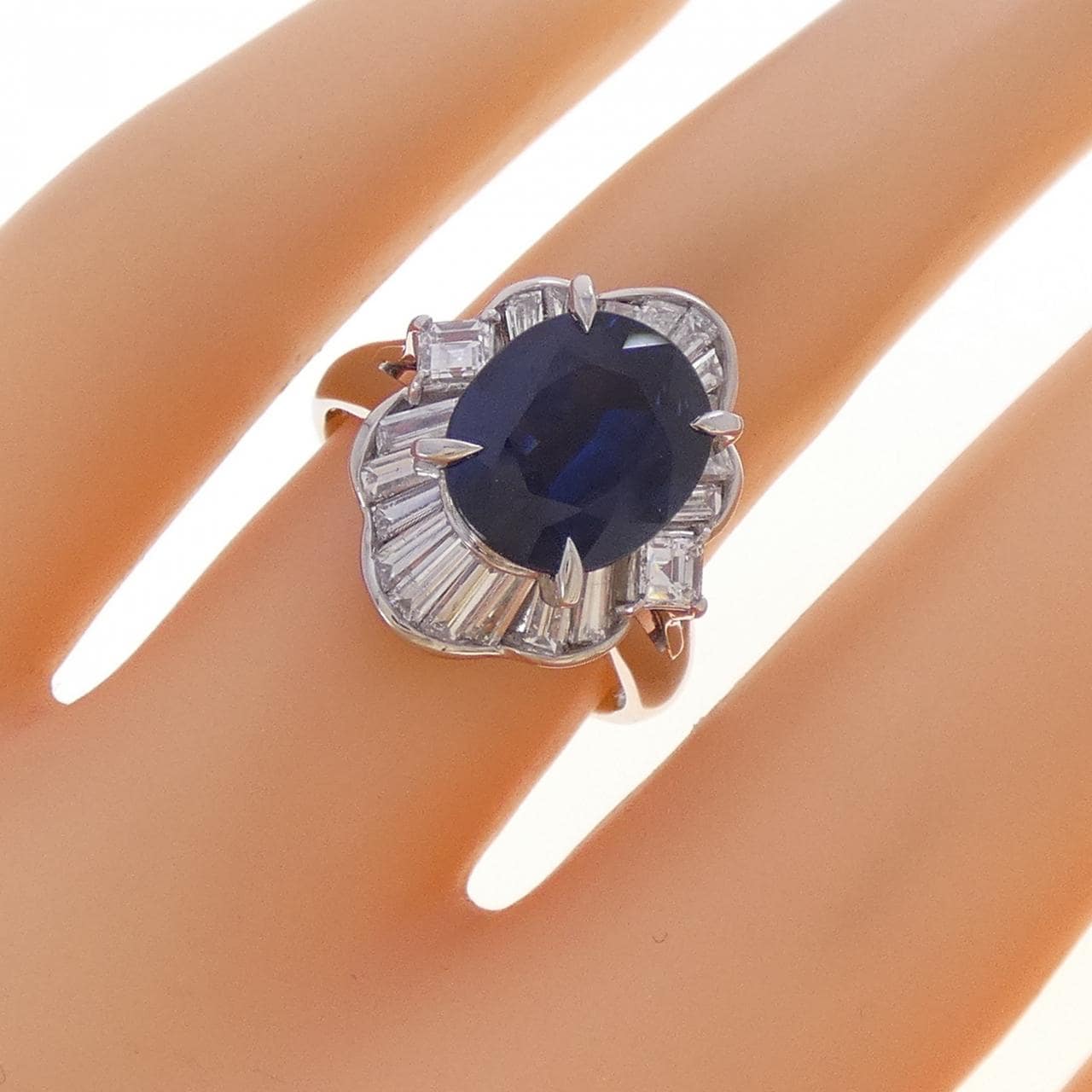 PT900 サファイヤ リング 3.33CT