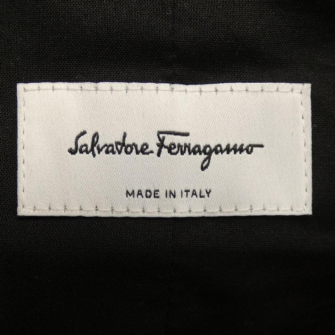 サルヴァトーレフェラガモ SALVATORE FERRAGAMO ロングベスト