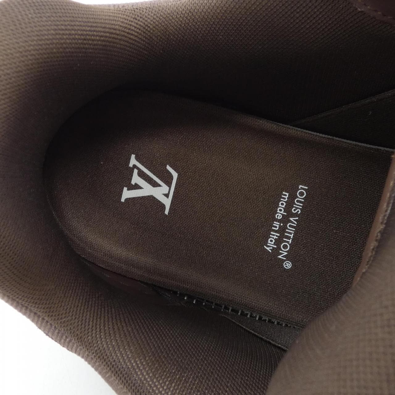 ルイヴィトン LOUIS VUITTON LVトレイナーライン スニーカー
