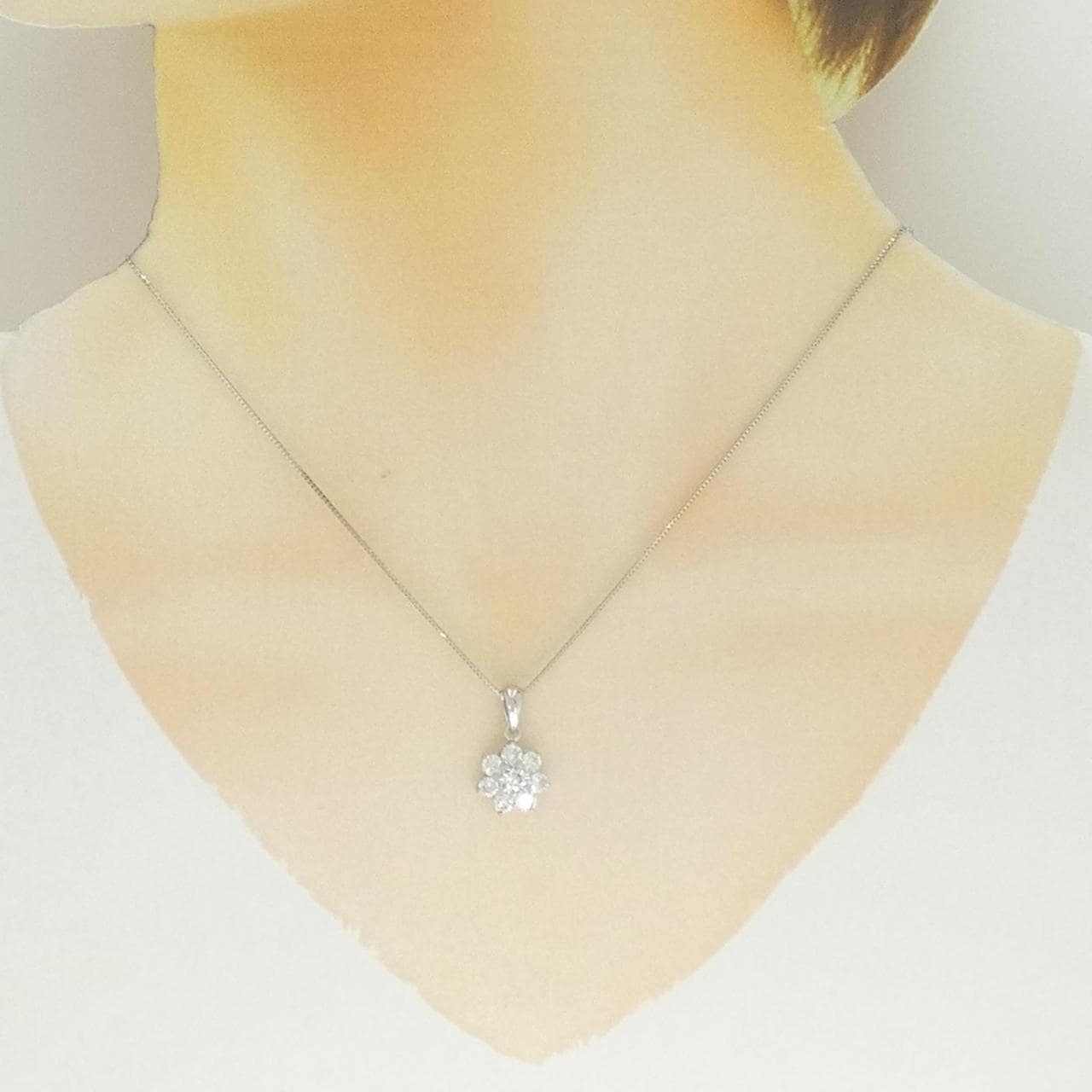 PT/PT850 フラワー ダイヤモンド ネックレス 1.00CT