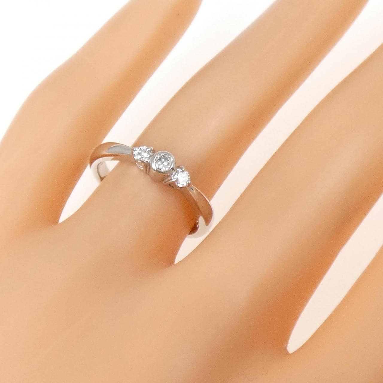 PT900 ダイヤモンド リング 0.08CT