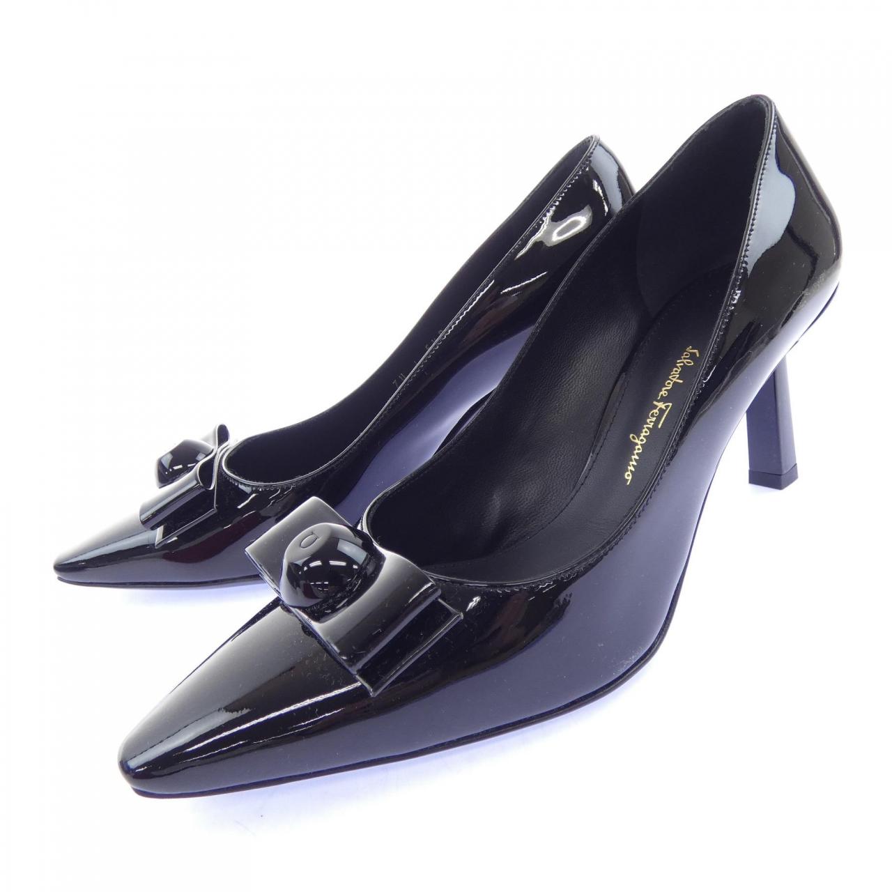 サルヴァトーレフェラガモ SALVATORE FERRAGAMO KATRIN パンプス