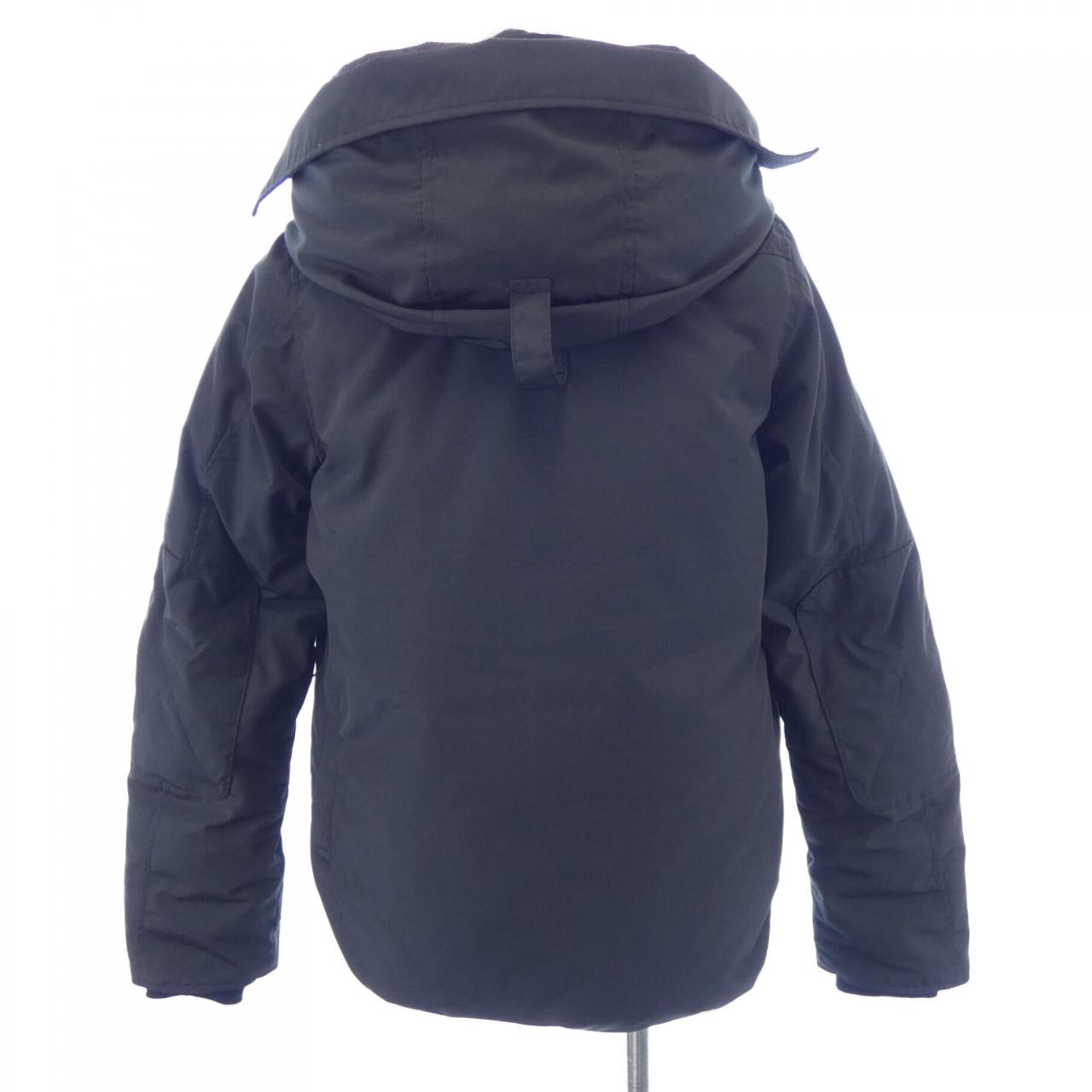 カナダグース CANADA GOOSE ダウンジャケット
