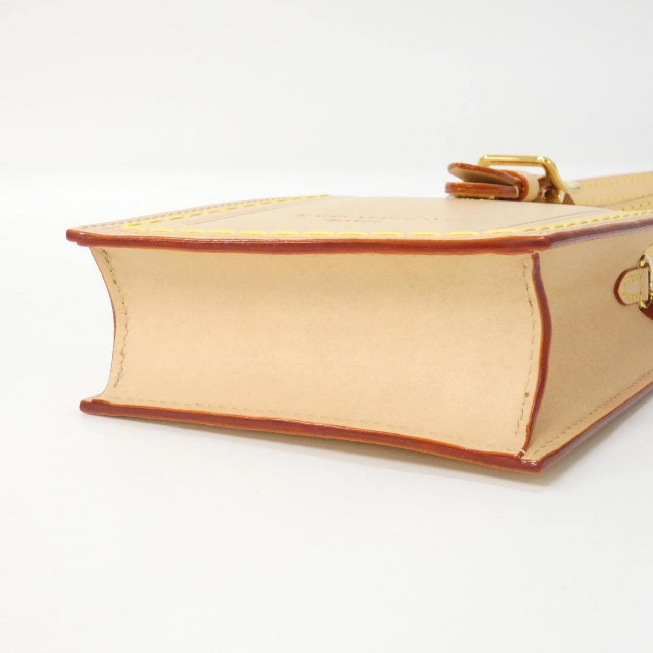 ルイヴィトン ネームタグ XLクラッチ M82225 ショルダーバッグ