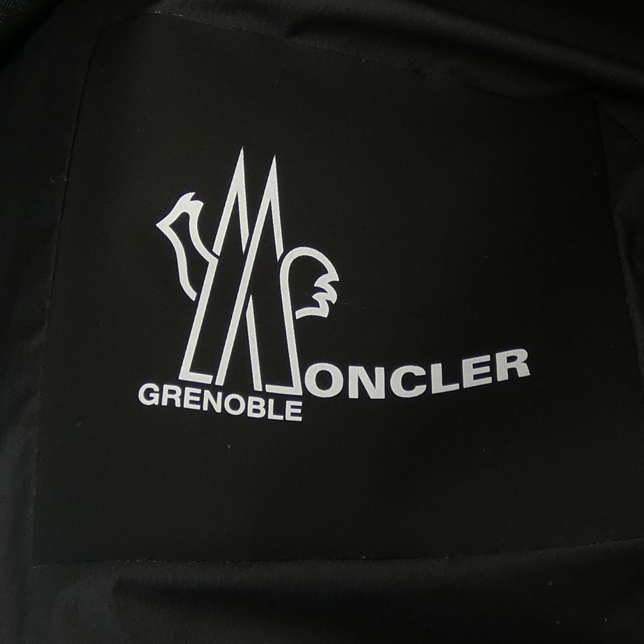 モンクレールグルノーブル MONCLER GRENOBLE ジャケット