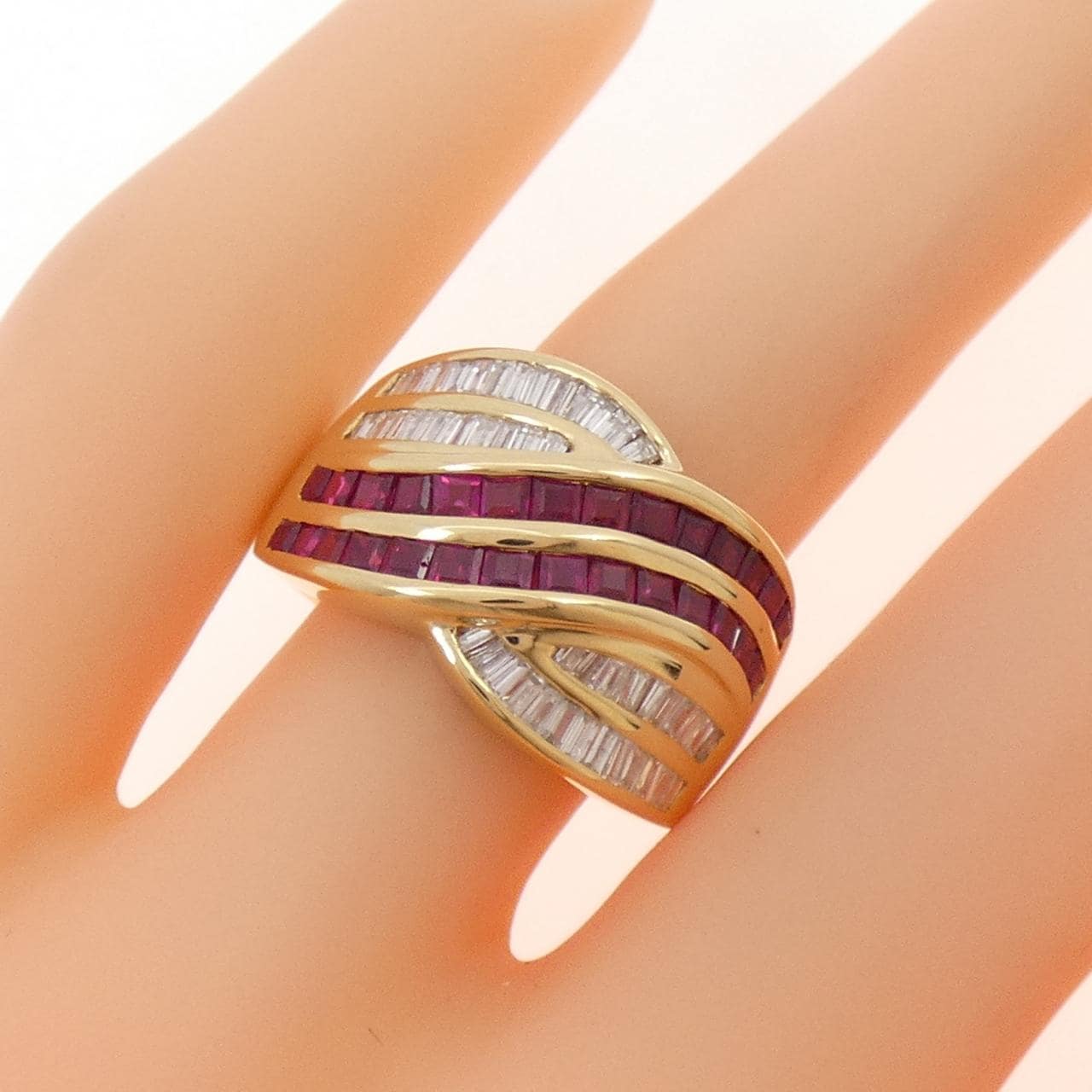 K18YG ルビー リング 1.50CT