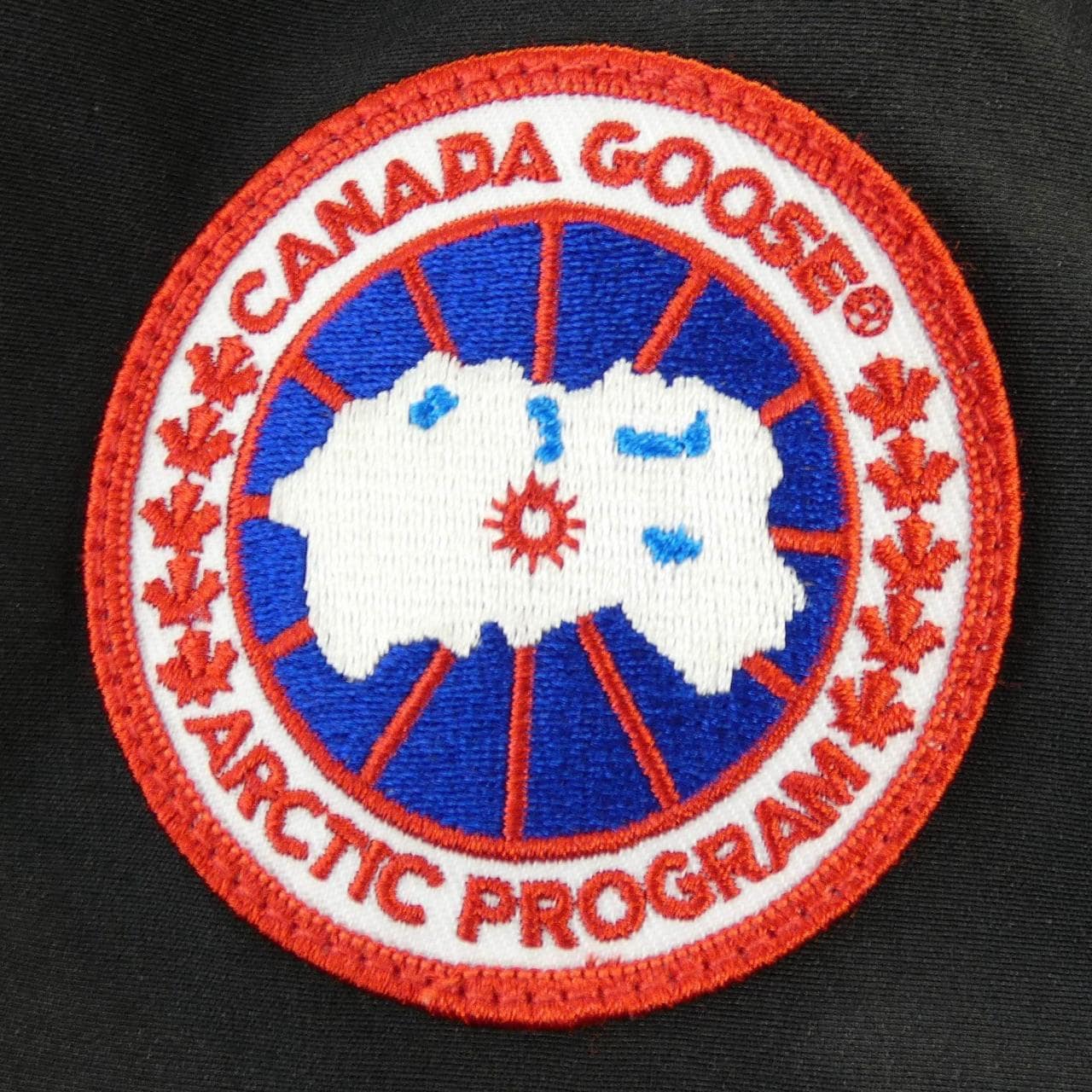 カナダグース CANADA GOOSE 7967JLR LABRADOR ラブラドール ダウンジャケット