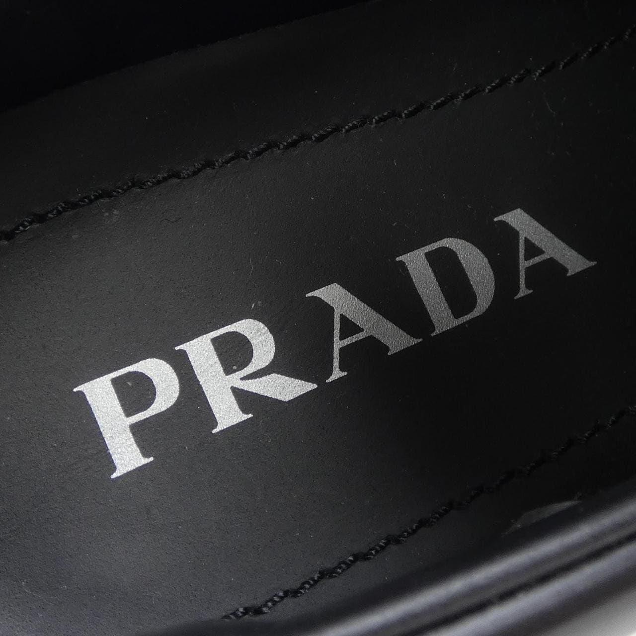 プラダ PRADA モノリス トライアングルロゴ 1E254N シューズ