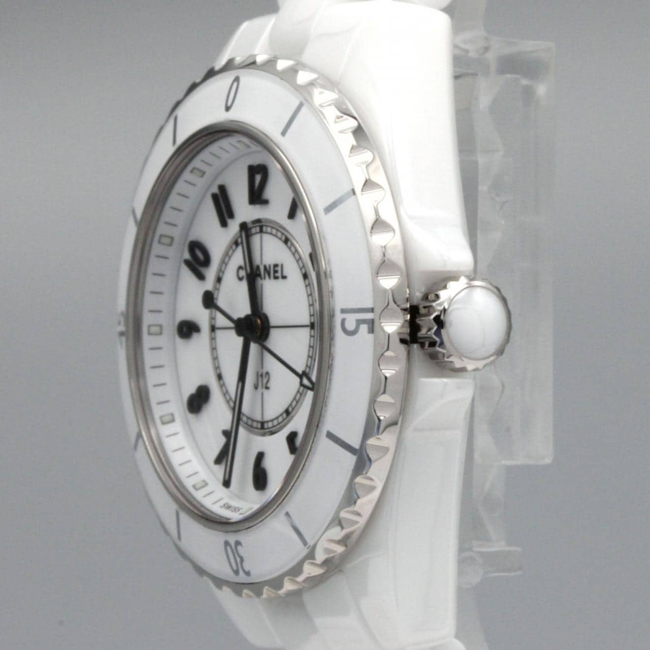 シャネル J12 33mmセラミック H5698 セラミック クォーツ