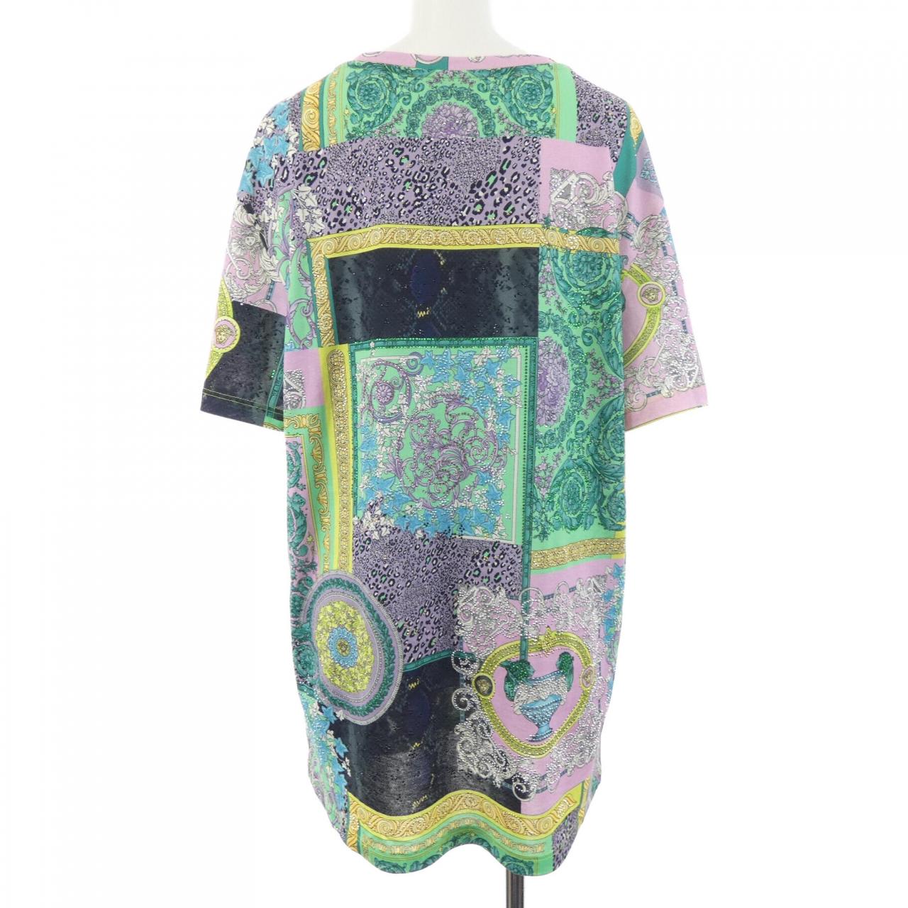 ヴェルサーチェ VERSACE A88535 Tシャツ