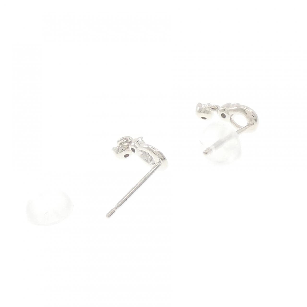 4゜C ダイヤモンド ピアス