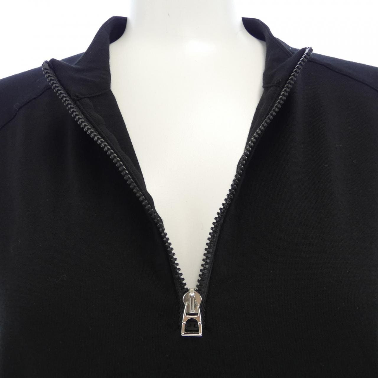 エルメス HERMES Tシャツ