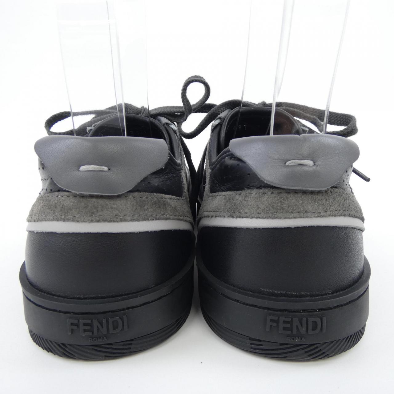 フェンディ FENDI スニーカー