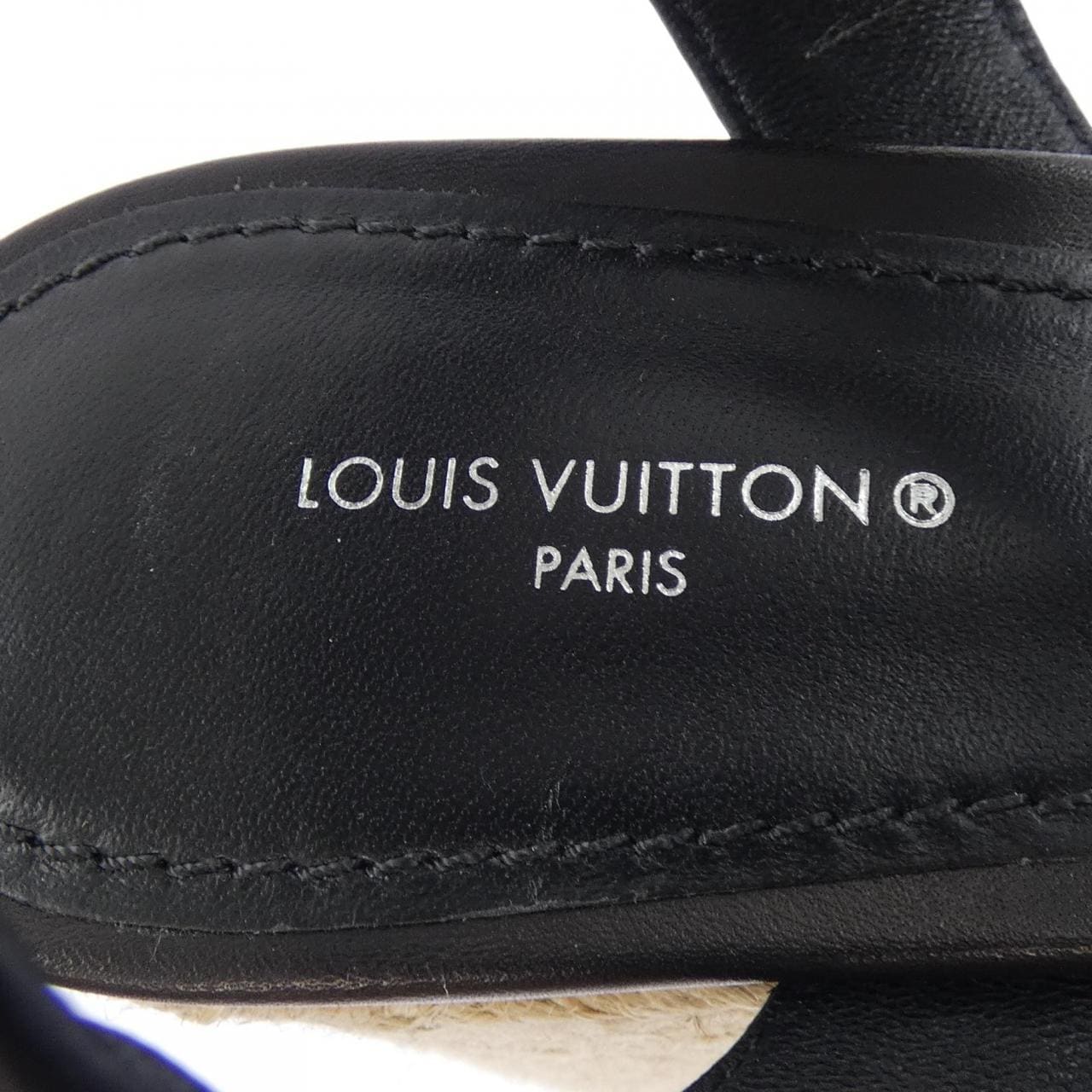 ルイヴィトン LOUIS VUITTON LVイニシャル、モノグラムフラワー スターボードライン サンダル