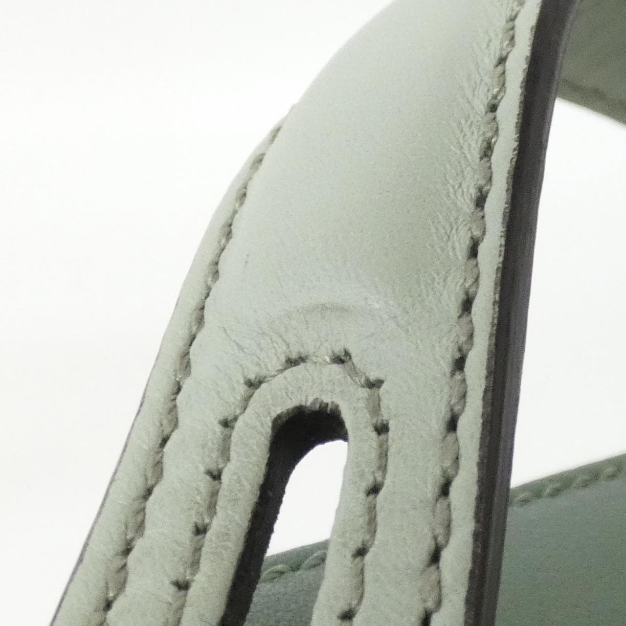 フェンディ バイ ザ ウェイ ミニ 8BL135 A1ZI バッグ