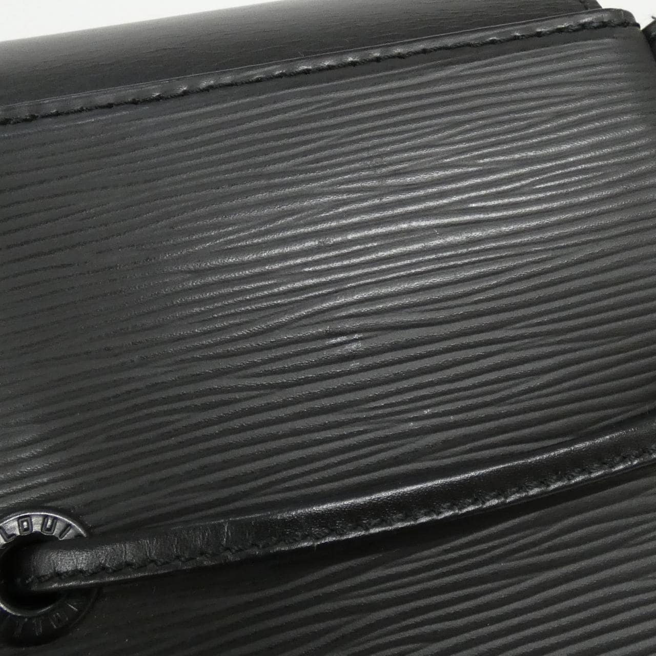 ルイヴィトン エピ サック アド M80153 ショルダーバッグ