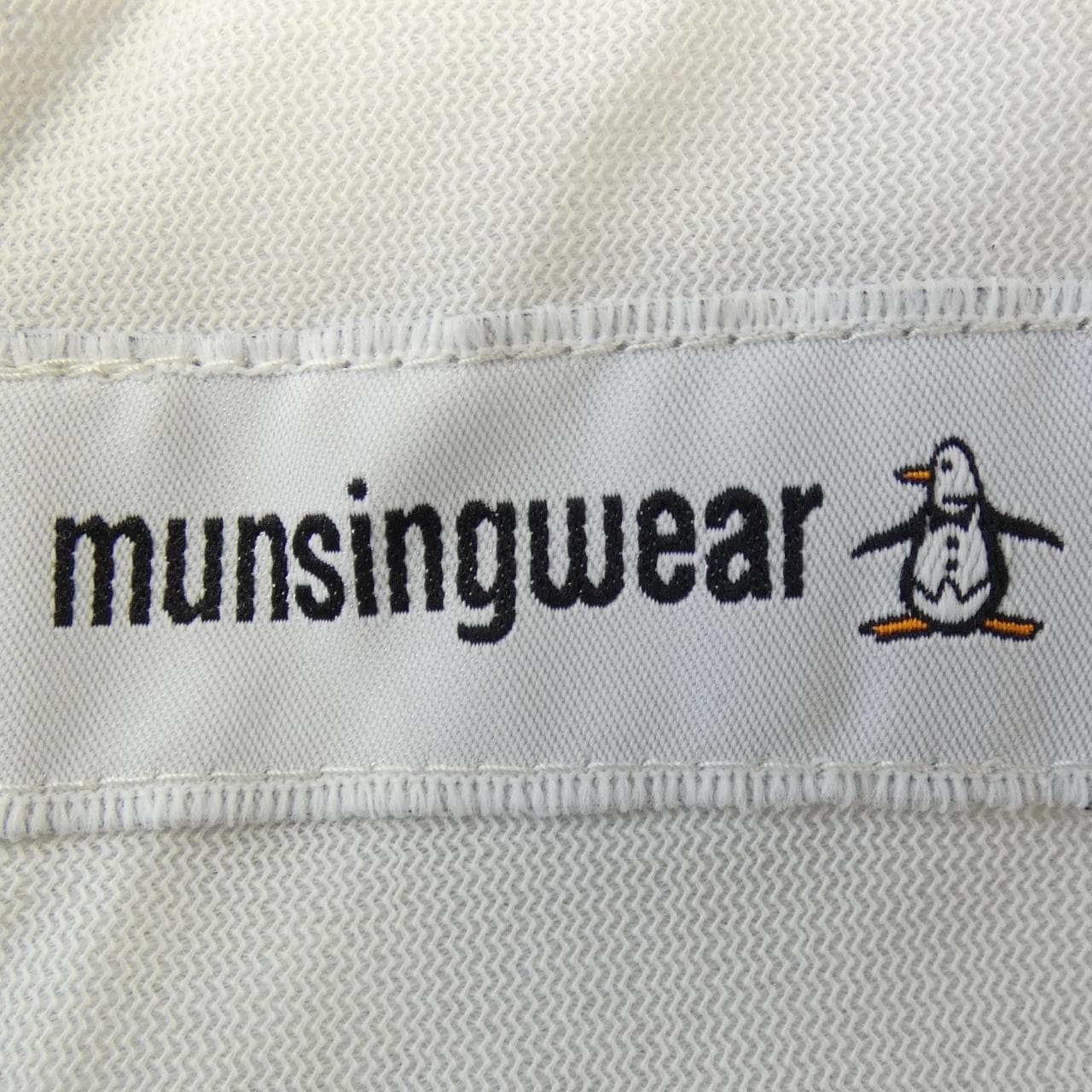 曼辛服MUNSING WEAR裙