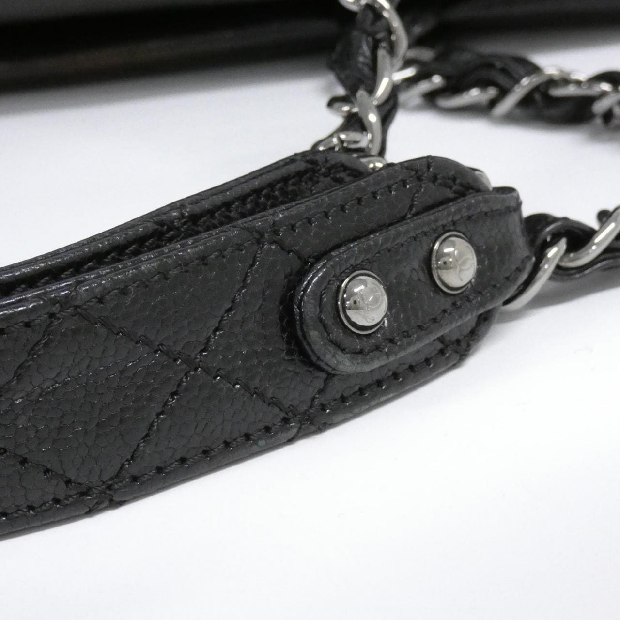 シャネル ショルダーバッグ