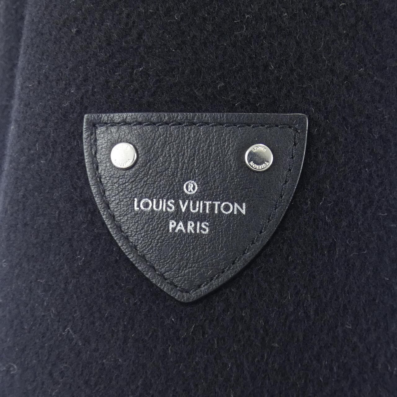 LOUIS VUITTON LOUIS VUITTON COURT