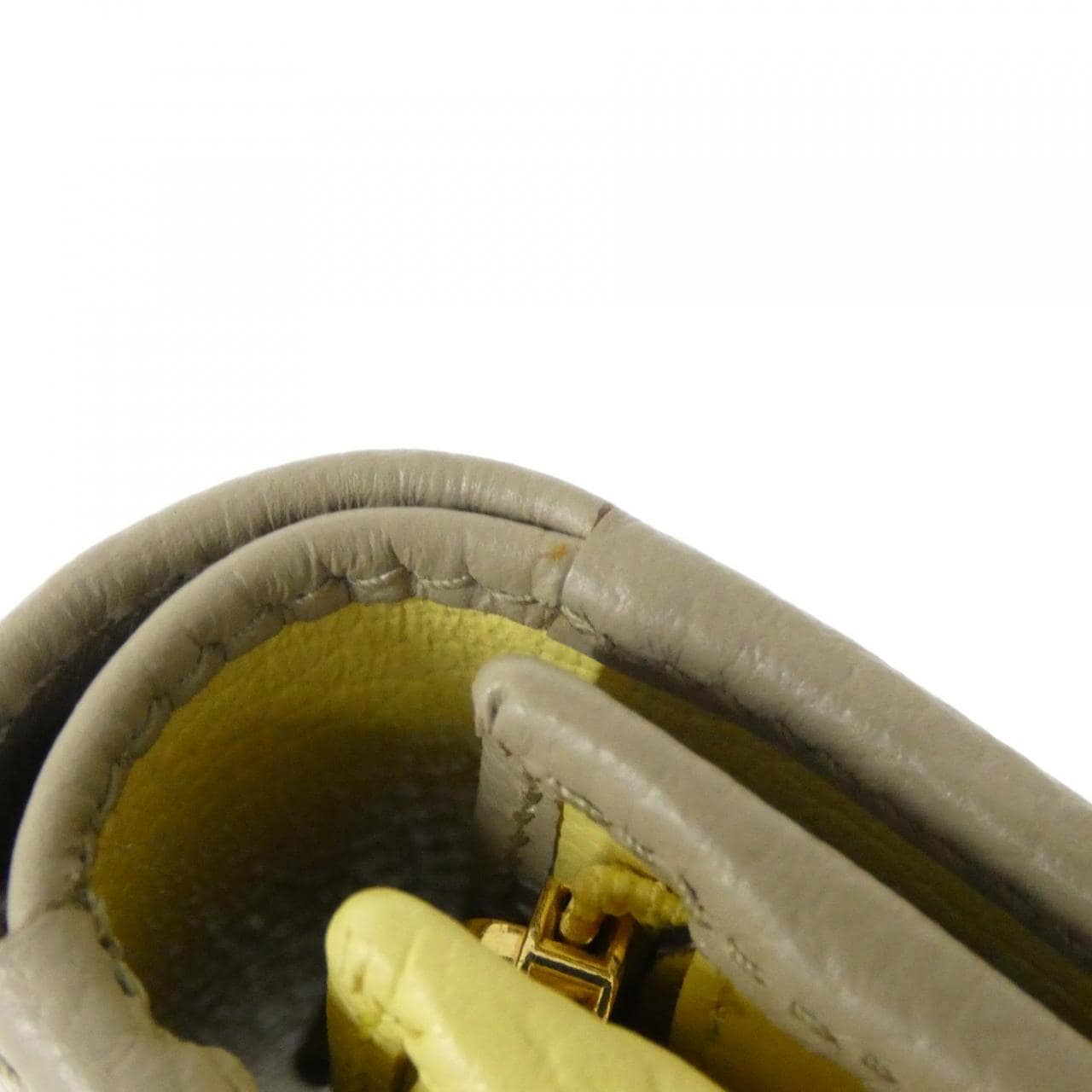 グッチ GG MARMONT 598587 CAO2G 財布