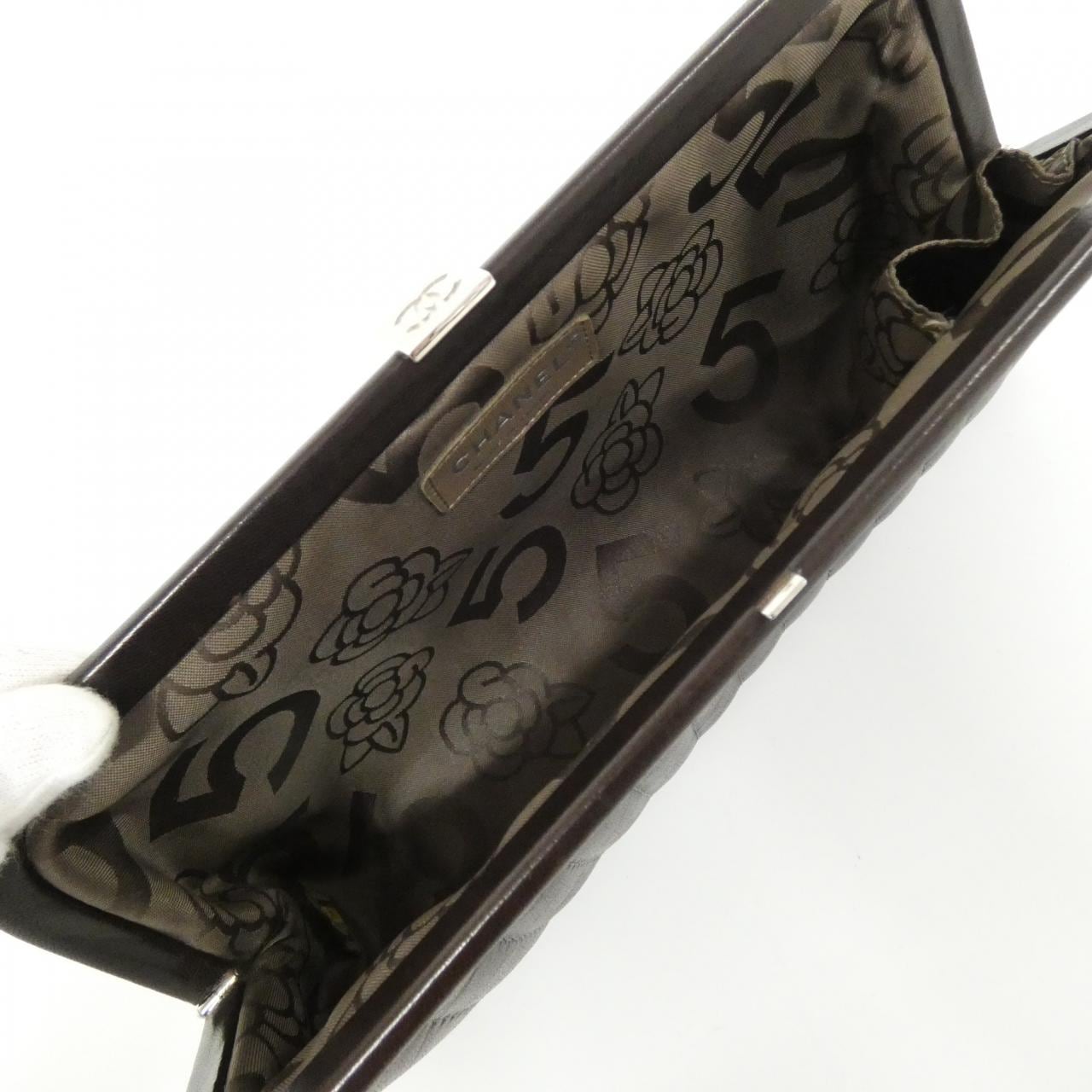 シャネル ニューマドモアゼル ライン バッグ