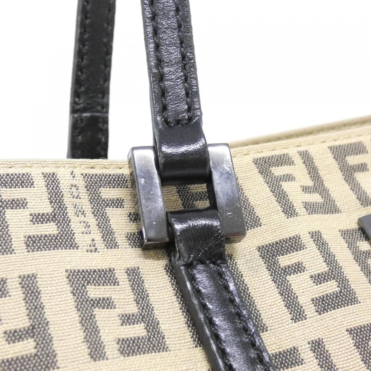 フェンディ 8BH132 JQ4 バッグ