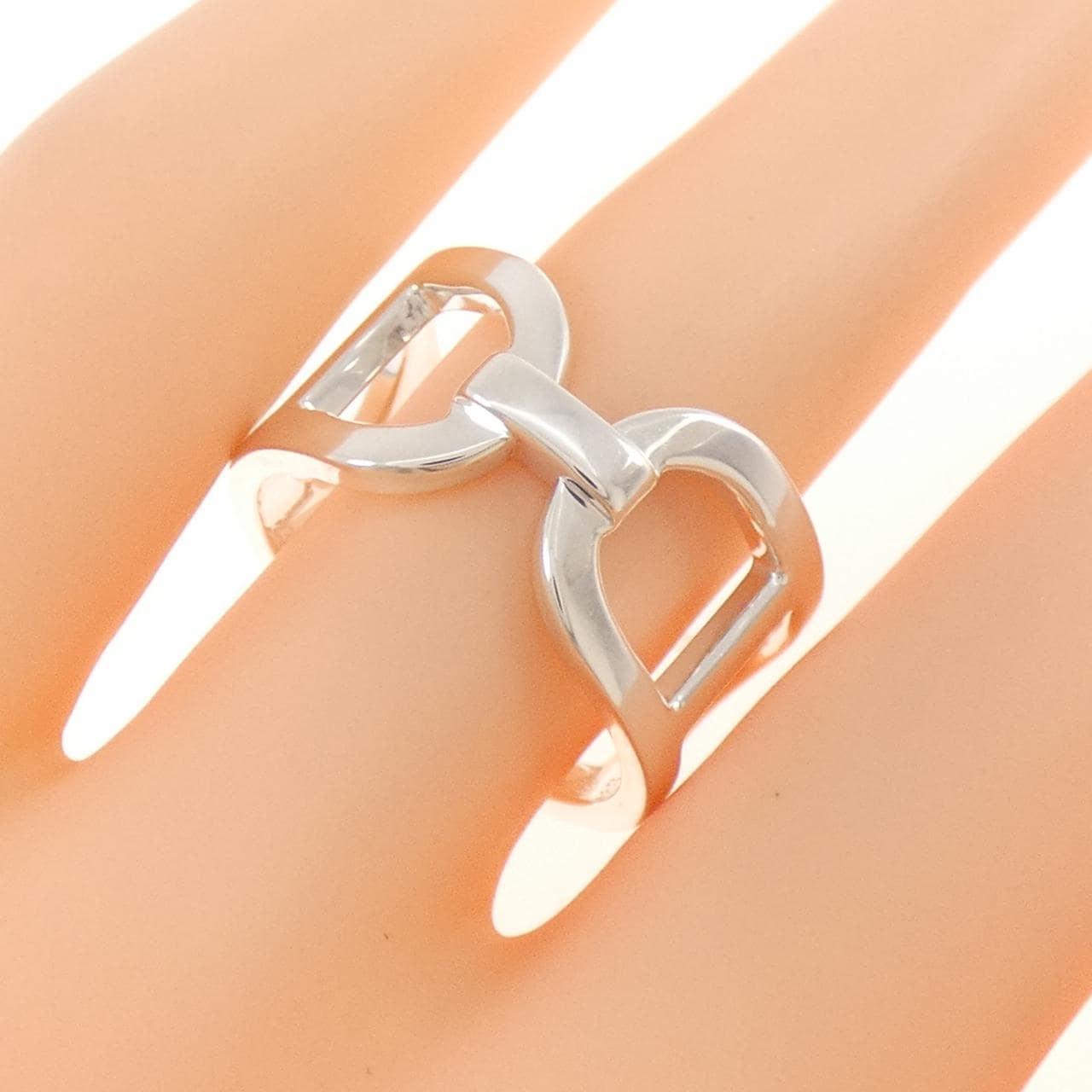 エルメス エヴァー シェーヌダンクル リング