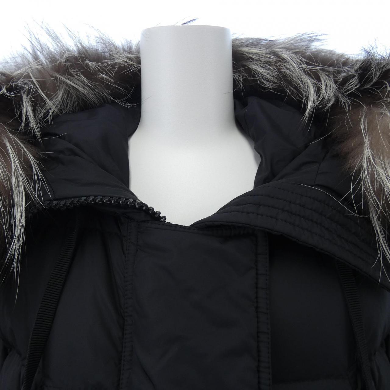 モンクレール MONCLER ダウンコート