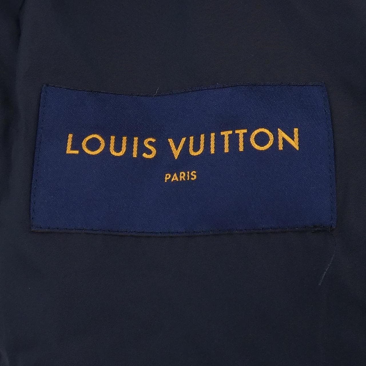 ルイヴィトン LOUIS VUITTON モノグラムパデッドライトブルゾン HIB50WRSC ジャケット