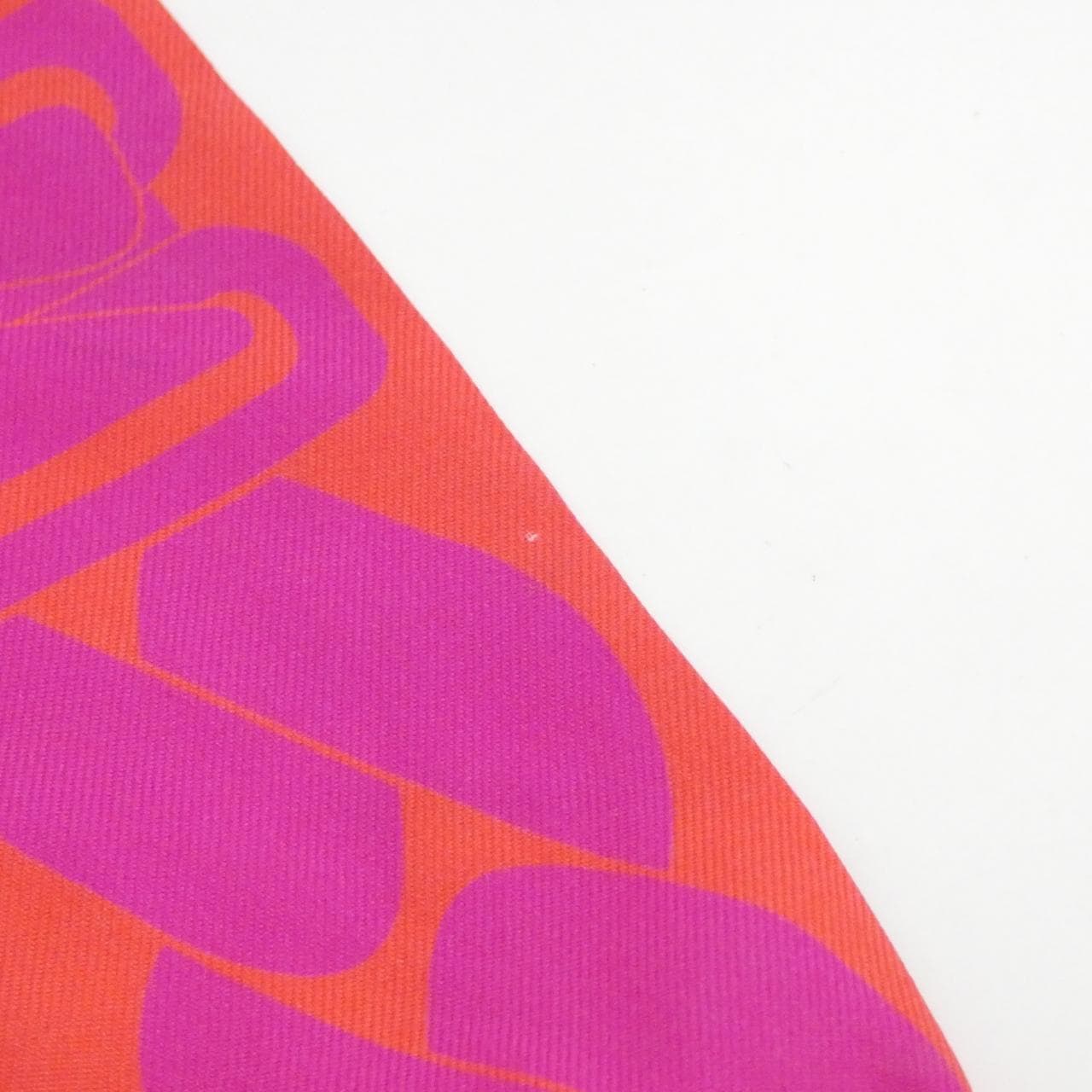 エルメス CLIC C EST NOUE ツイリー 062917S スカーフ