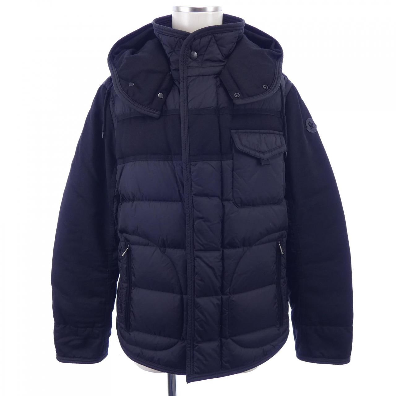 モンクレール MONCLER ダウンジャケット