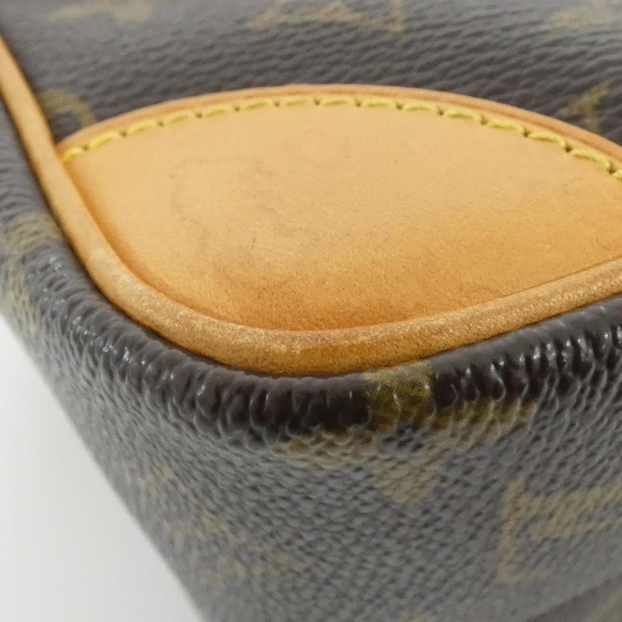 LOUIS VUITTON Monogram Amazon M45236 單肩包