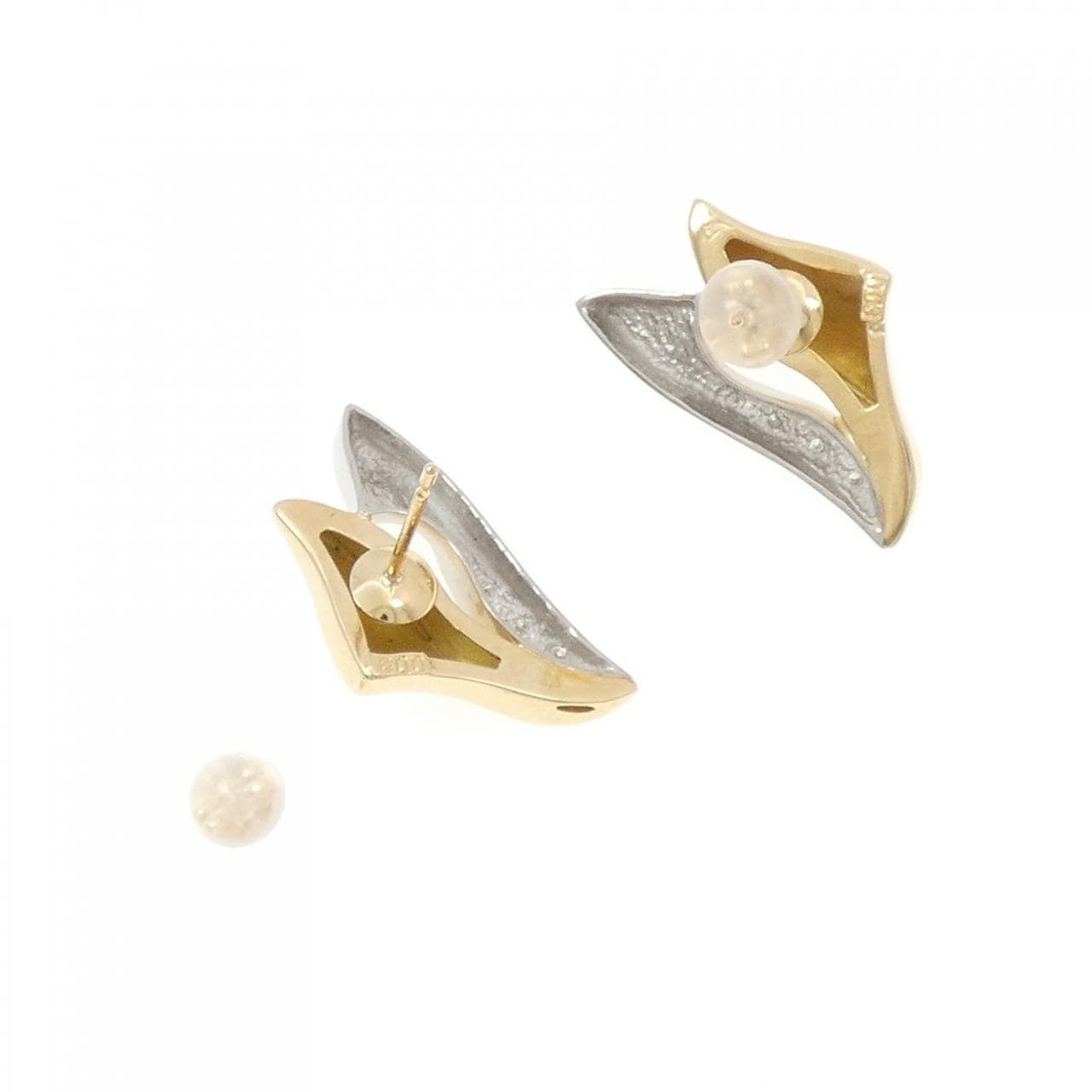 K18YG/PT ダイヤモンド ピアス 0.06CT