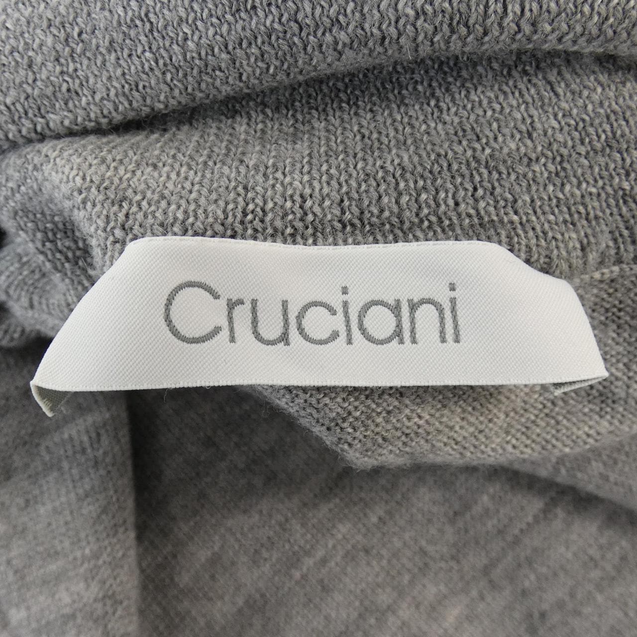 クルチアーニ Cruciani ニット