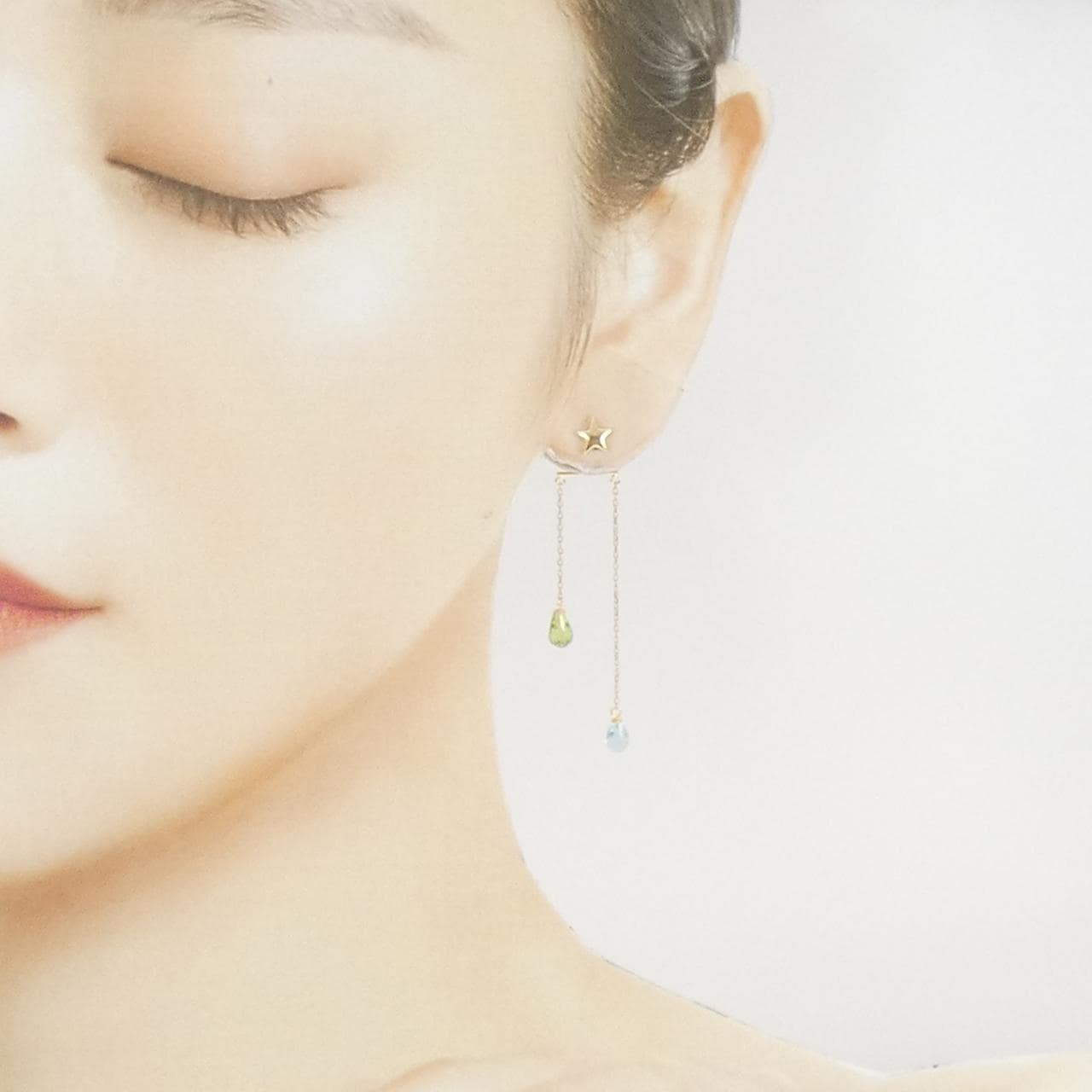 750YG/K18YG スター ブルートパーズ ピアス