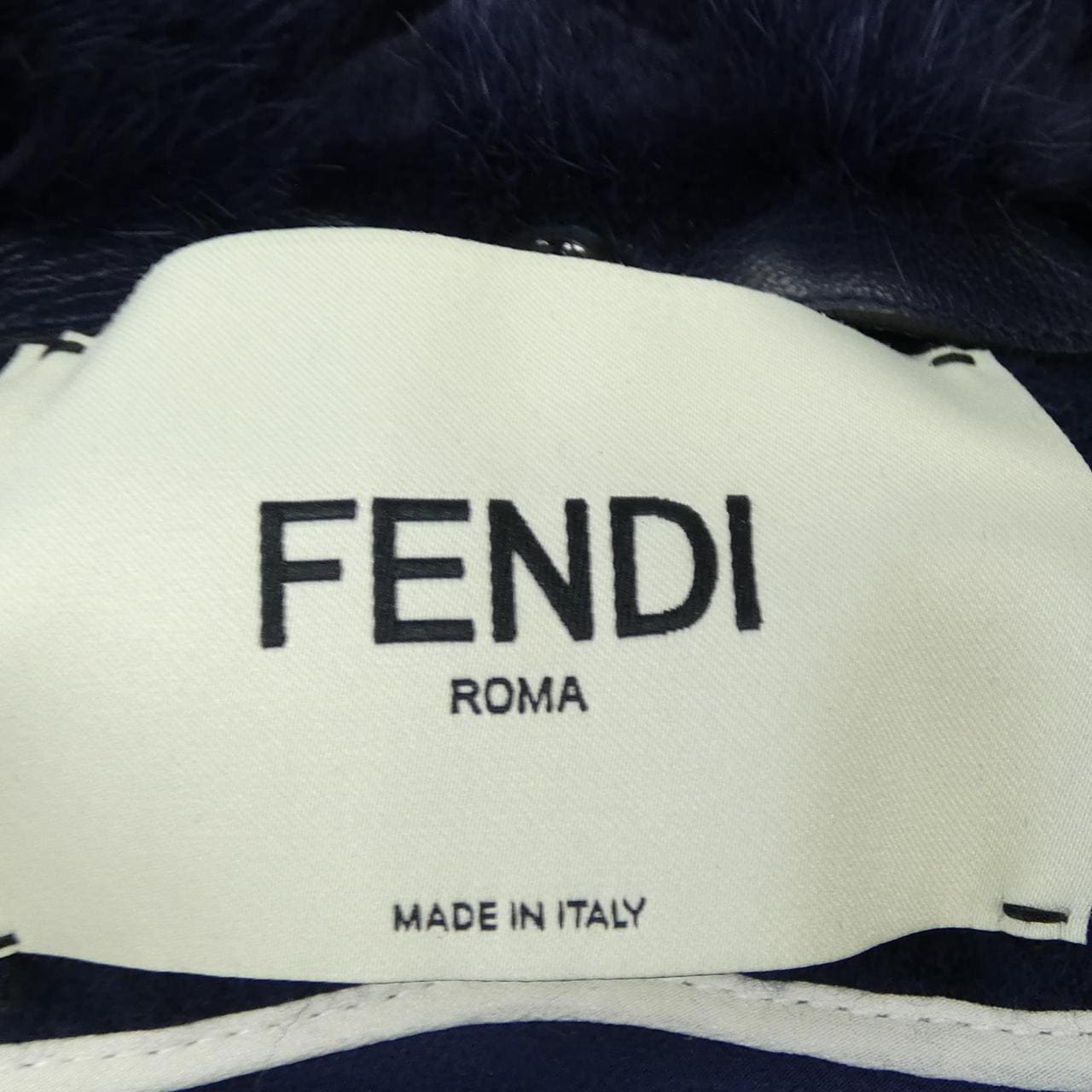 フェンディ FENDI FF8764 AC5X コート
