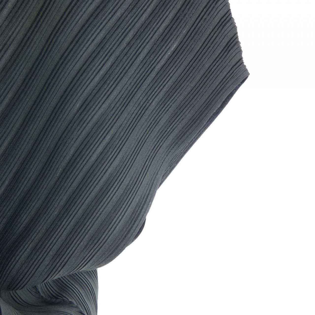 プリーツプリーズ PLEATS PLEASE PP13-FT353 トップス