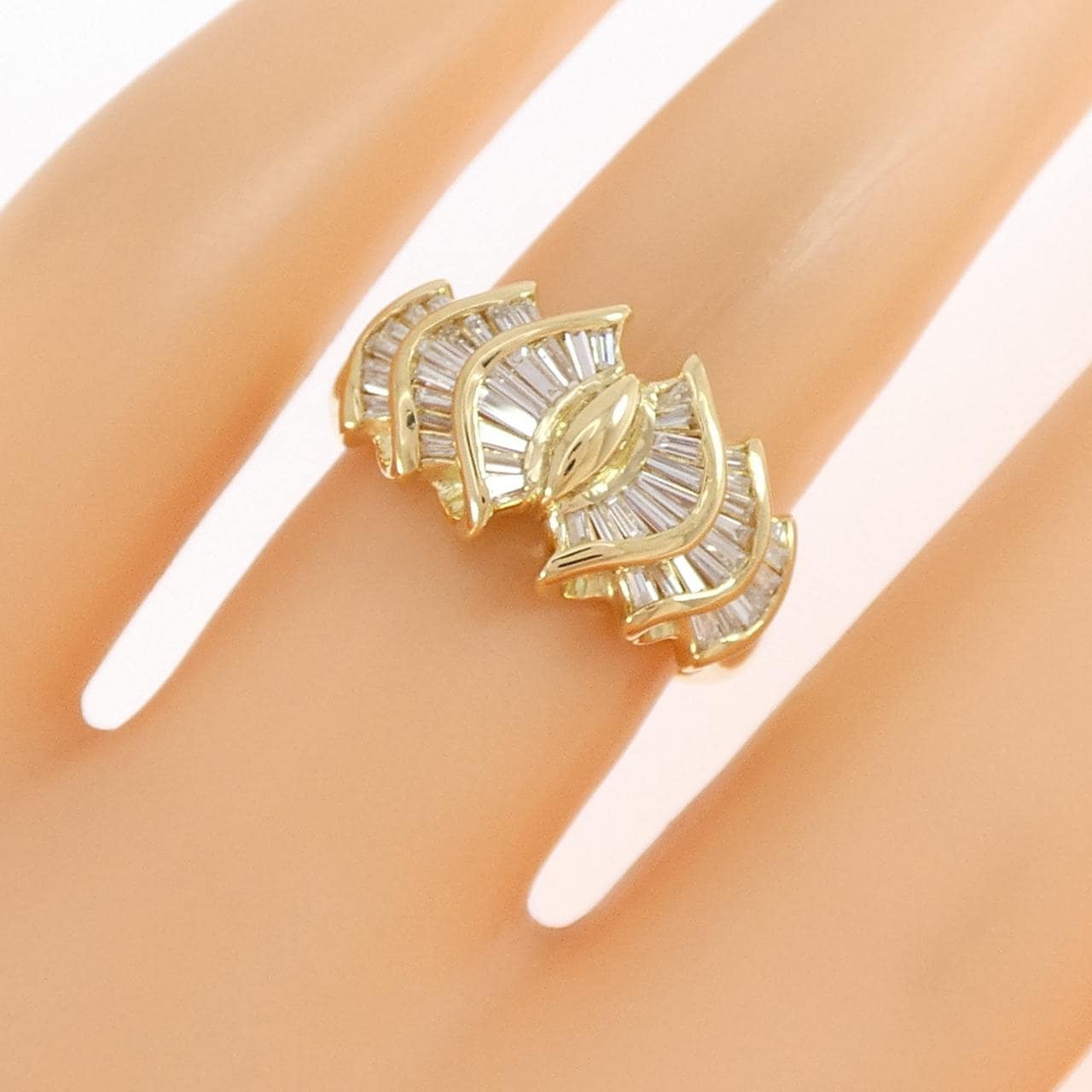 K18YG ダイヤモンド リング 0.50CT