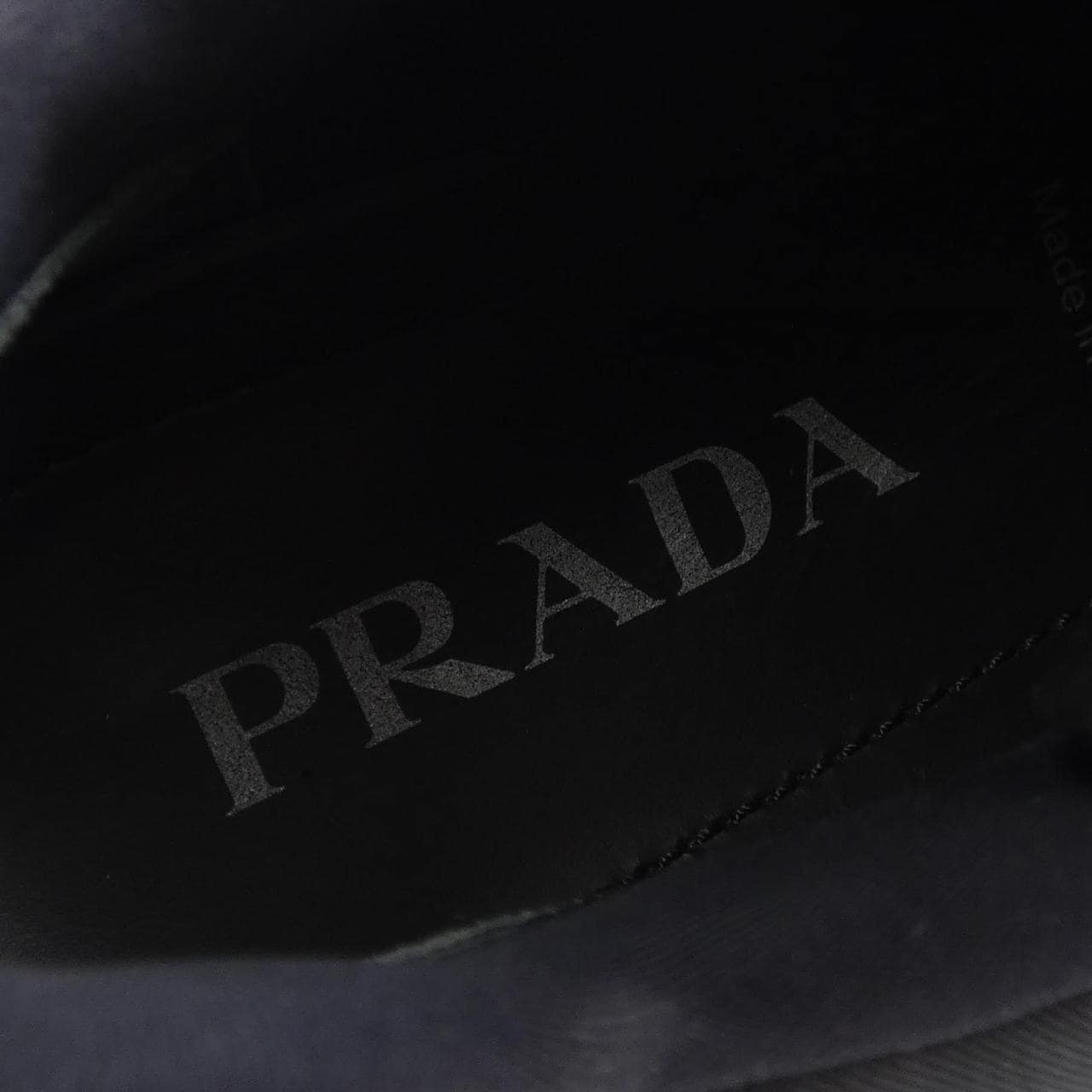 プラダ PRADA スニーカー