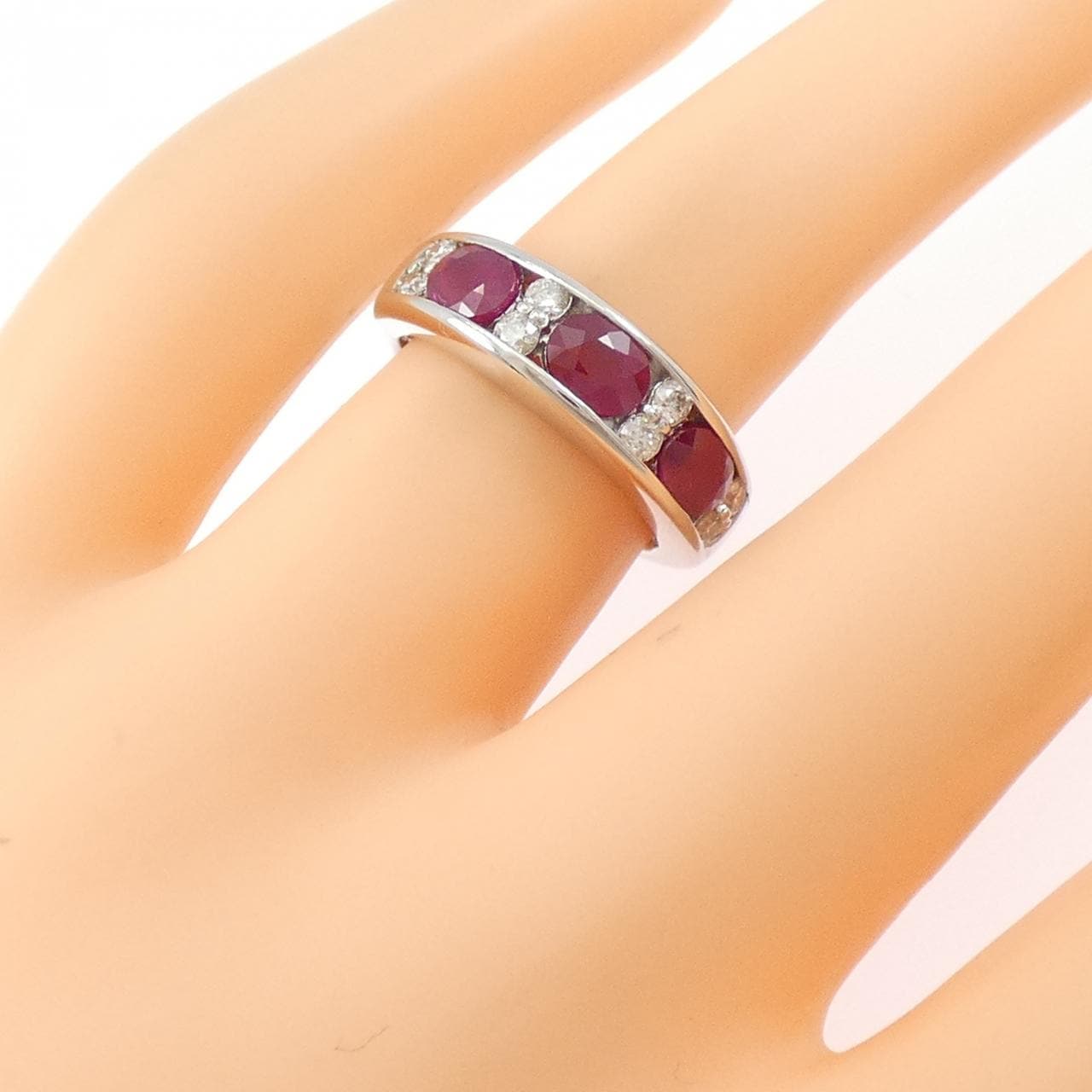 PT900 ルビー リング 1.30CT