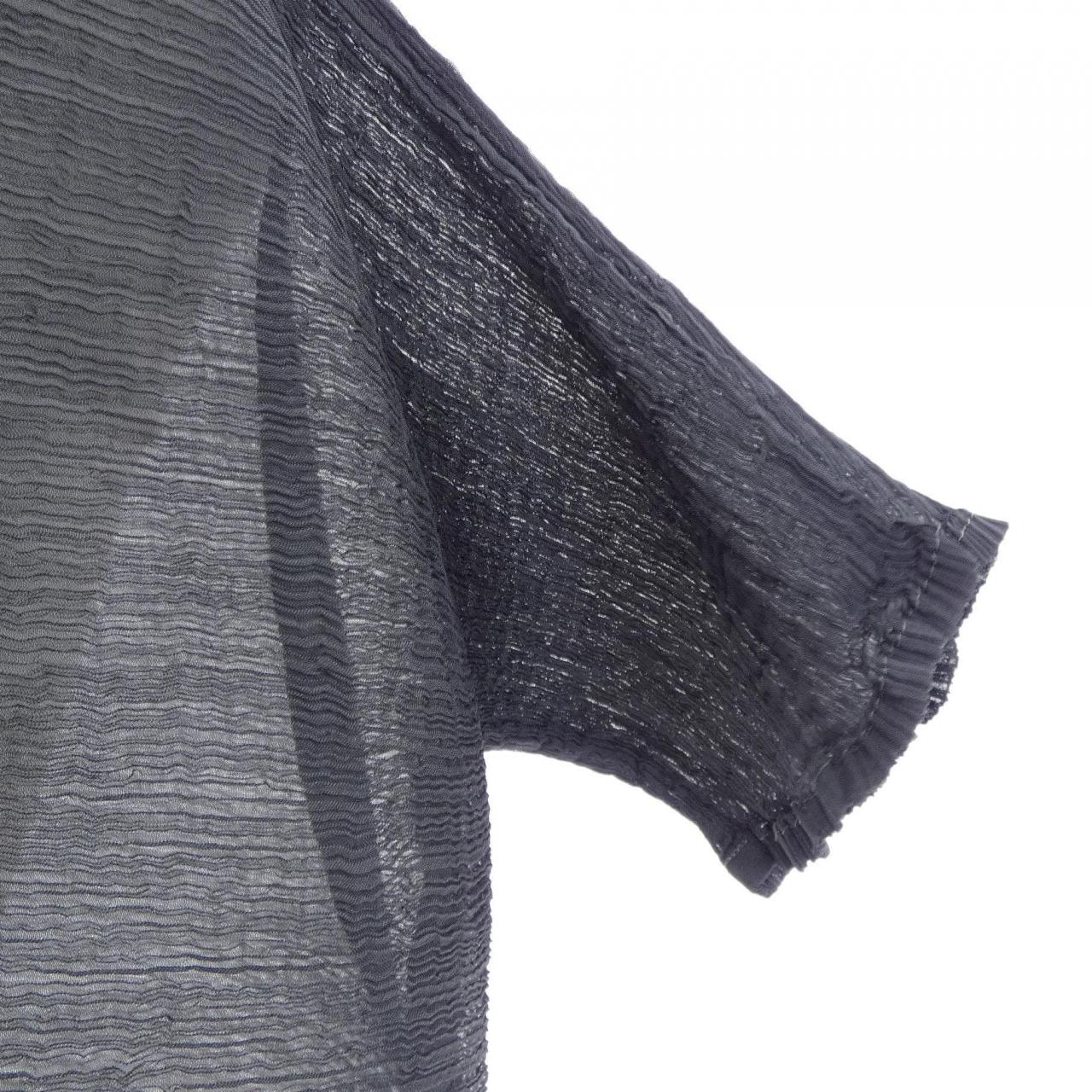 ミーイッセイミヤケ me ISSEY MIYAKE MI33FT403 トップス