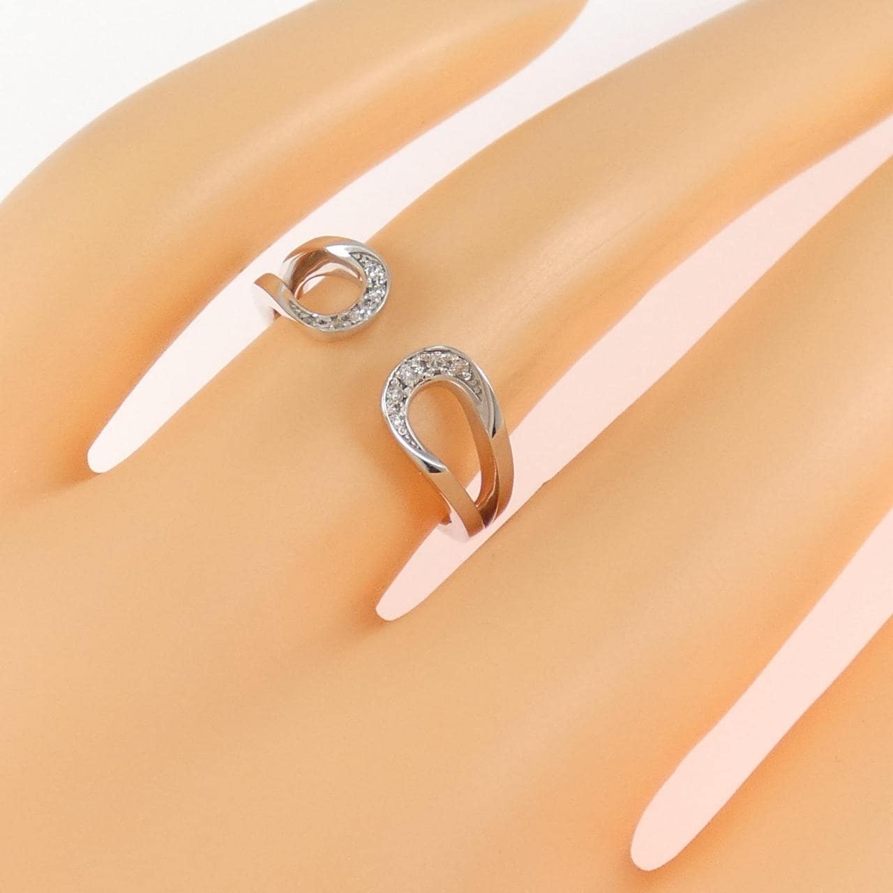 K10WG ダイヤモンド リング 0.05CT