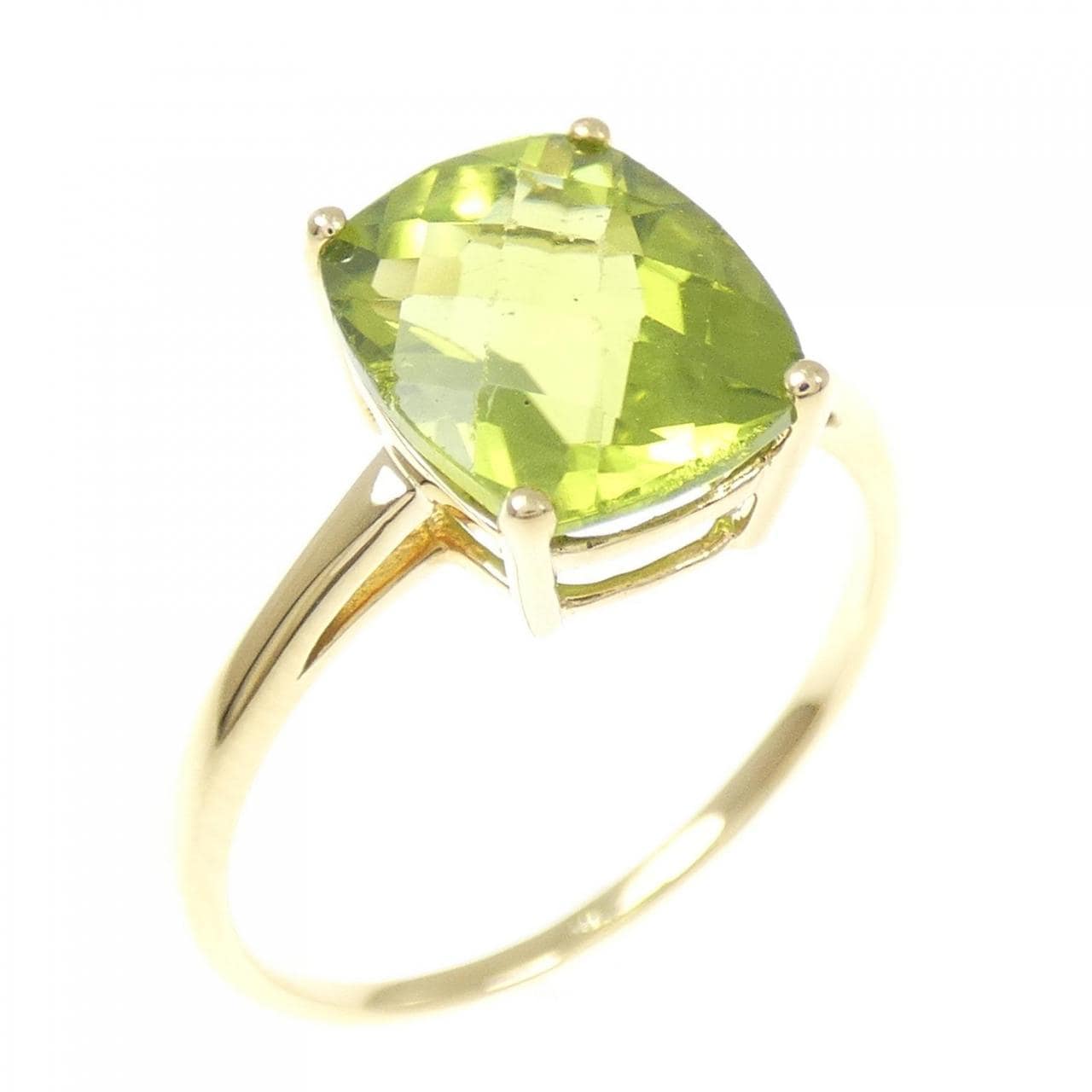 ジーエスティービー ペリドット リング 2.50CT