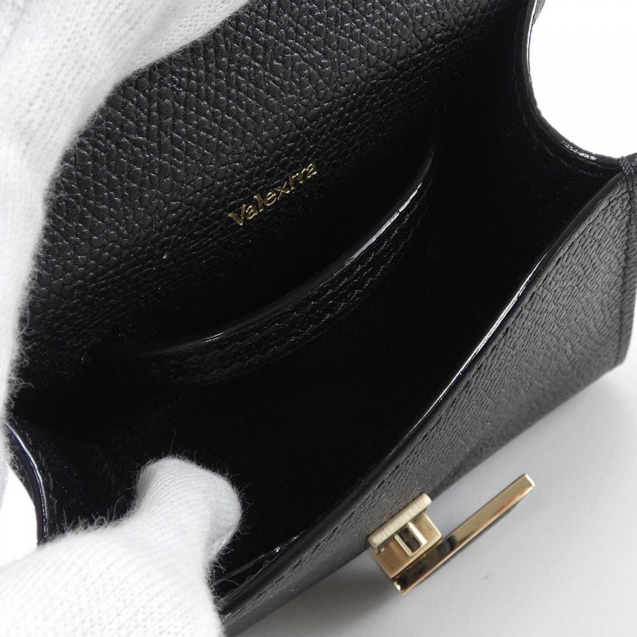 ヴァレクストラ VALEXTRA BAG