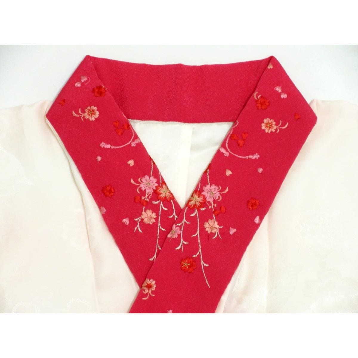 Furisode Yuzen gold processing Kimono/Nagusa undergarment 2-piece set