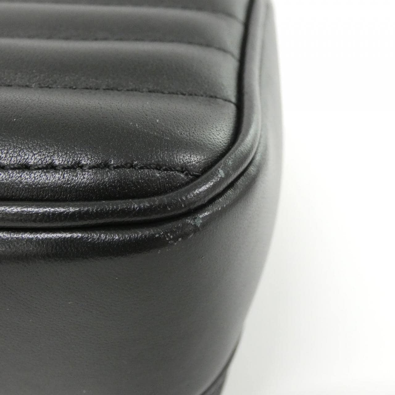 LOUIS VUITTON New Wave Chain Bag PM M20687 Shoulder Bag