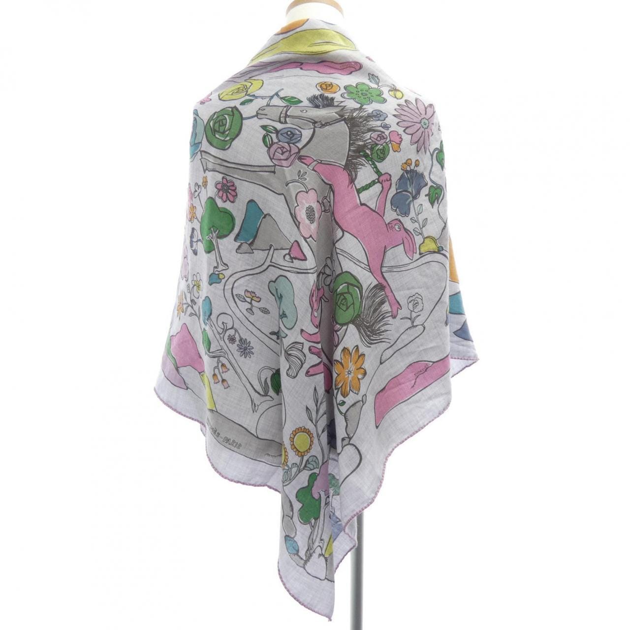 エルメス HERMES 千と一のウサギ H364007S トライアングルジェアン ショール