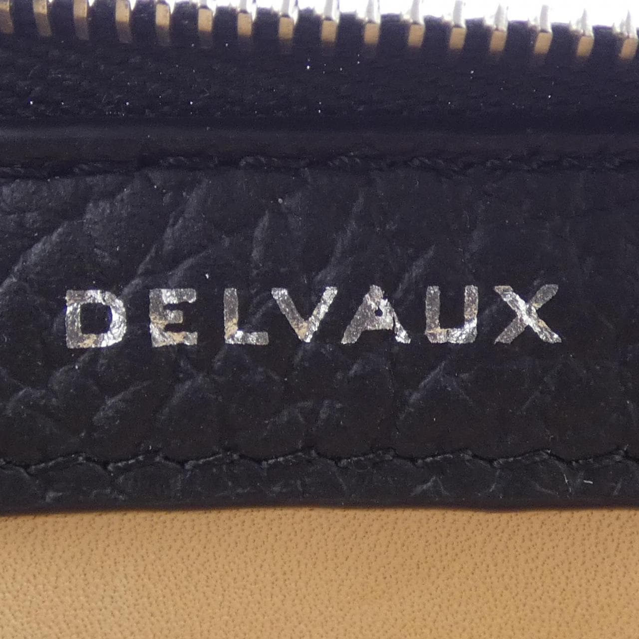 デルボー DELVAUX PIN D MULTIFONCTIONS ABO672AQY COIN & CARD CASE