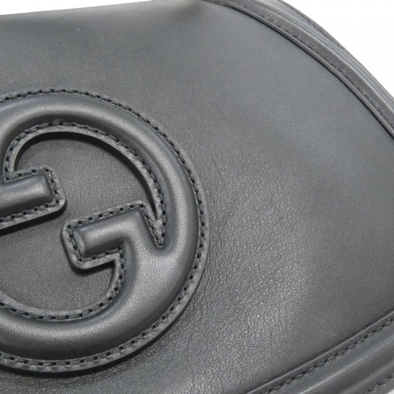 グッチ GUCCI BLONDIE 815716 AAEC2 バッグ